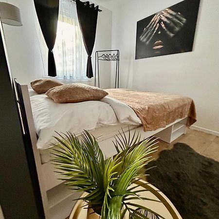 Apartamenty Zielona Zielona Gora  Exterior photo